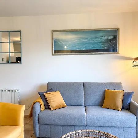 Le Petit - T2 Avec Jardin Apartment *